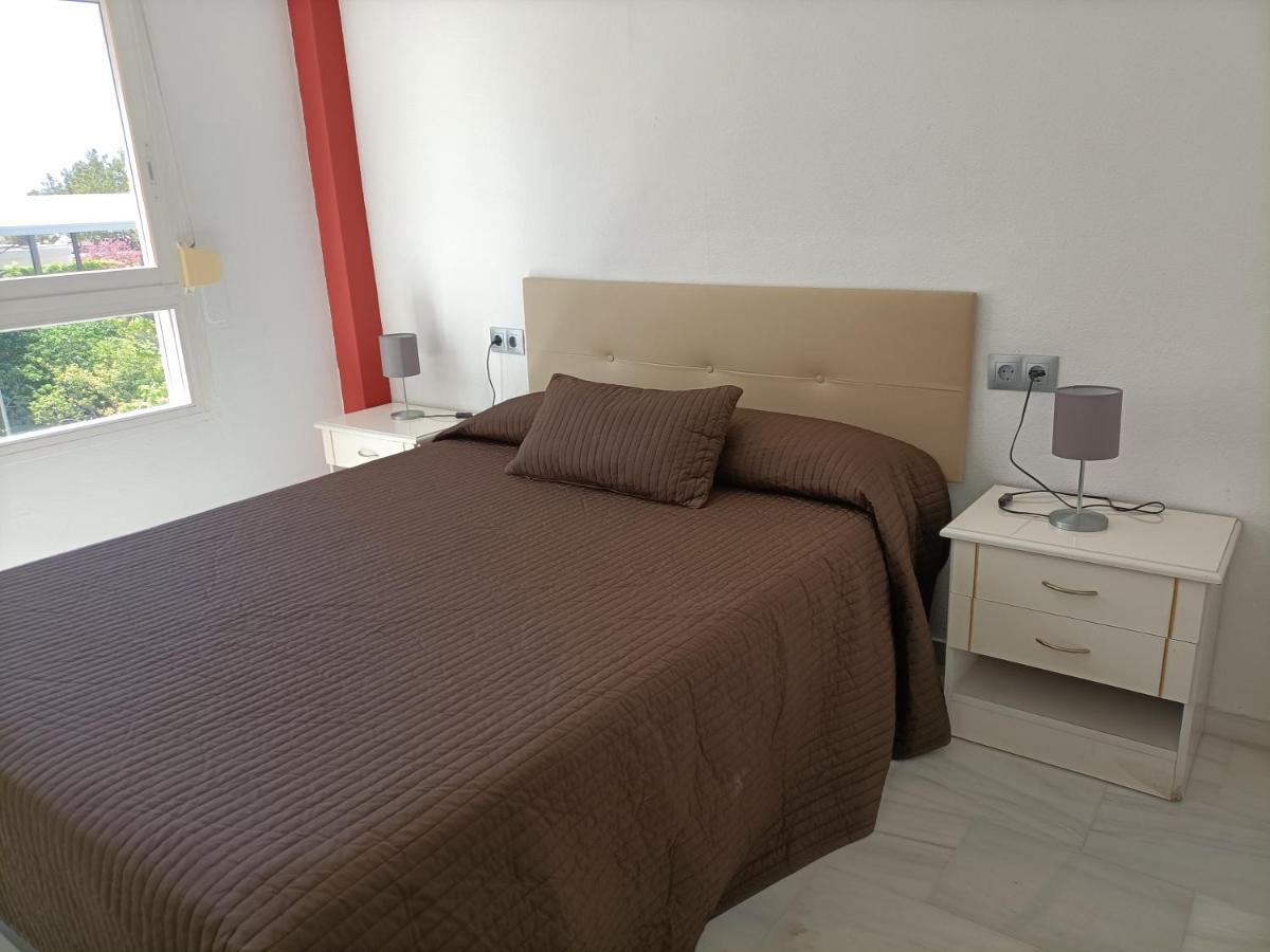 Suites Center Recinto Ferial フエンヒロラ エクステリア 写真